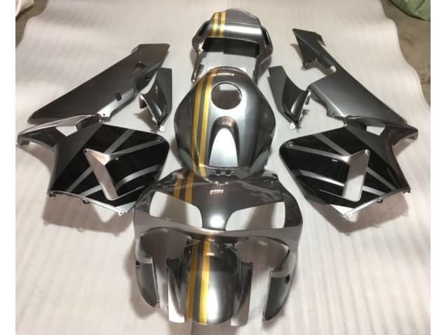 CBR 600 RR 03-04 - Plata Oro Negro CBR 600 RR 03-04 - Plata Oro Negro
