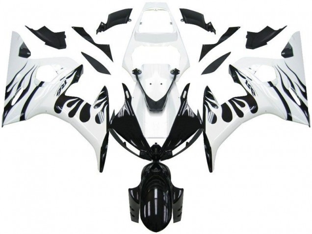 R6 03-05 - Blanco Llama Negro