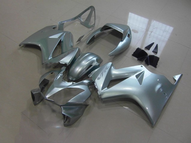 VFR 800 02-13 - Plata Gris